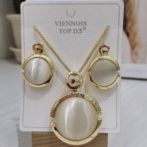 Ensemble collier et boucles d'oreilles Femme